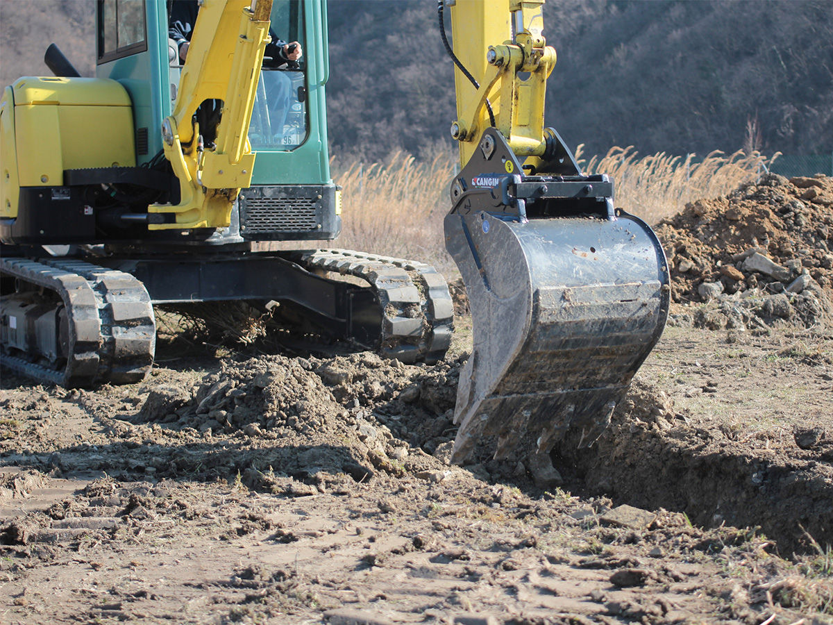 Repuestos para Maquinaria de Obra Pública, Construcción y Minería